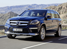 В сеть просочились фото Mercedes GL-Class 2013