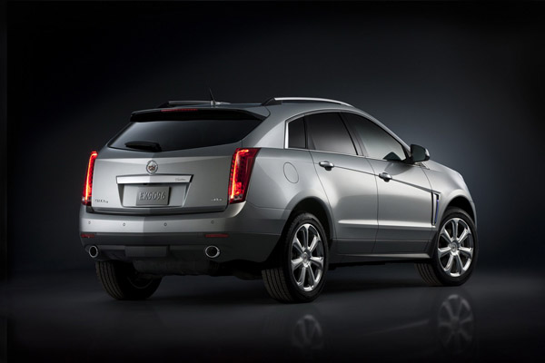 Cadillac готовит к премьере в Нью-Йорке SRX 2013