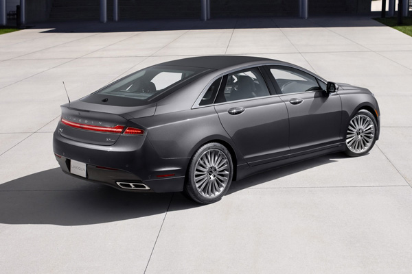 Lincoln MKZ 2013 - официальный пресс-релиз