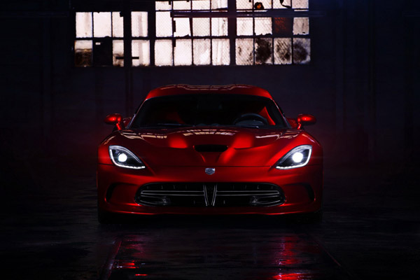 2013 SRT Viper представлен в Нью-Йорке