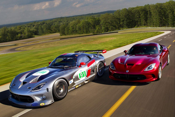 2013 SRT Viper представлен в Нью-Йорке