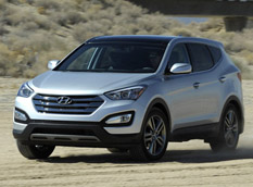 Hyundai анонсировал две версии Santa Fe 2013