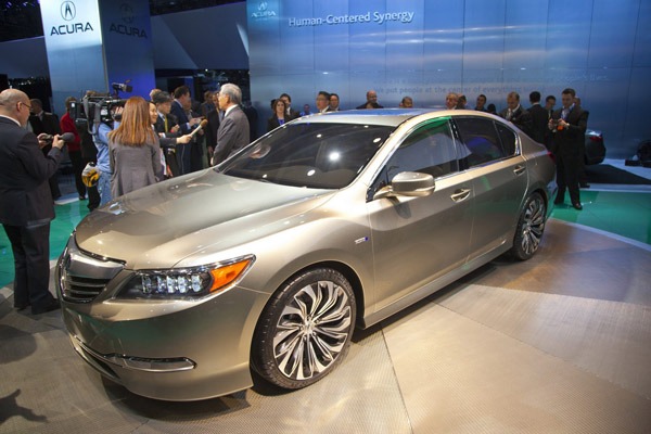 Acura показала спортивный гибрид RLX 2013