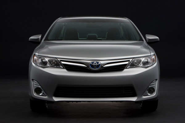 За три месяца в США продано 105 405 Toyota Camry