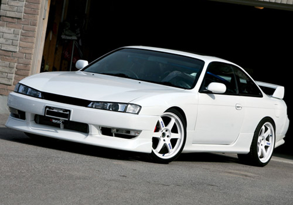 Легендарный Nissan 240SX может вернуться