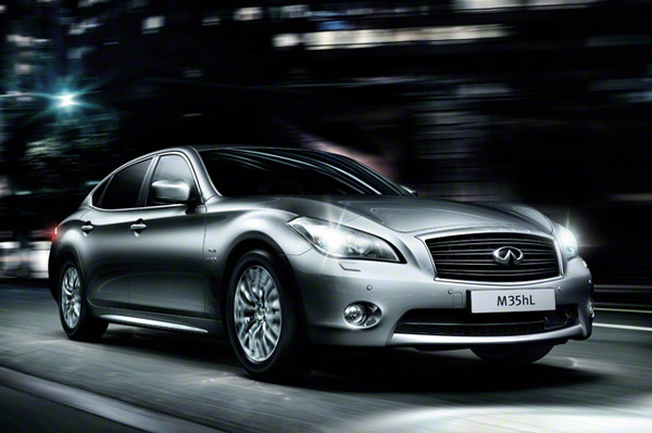 Китайцы получили удлиненный Infiniti M 2012