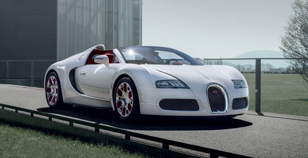 В Пекине покажут Bugatti Veyron Wei Long 2012