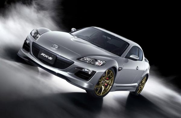 Mazda выпустит еще 1000 экземпляров RX-8