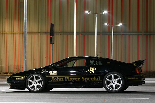 Lotus Esprit V8 в память Айртону Сенне от Cam Shaft
