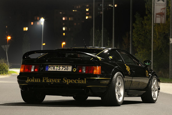 Lotus Esprit V8 в память Айртону Сенне от Cam Shaft