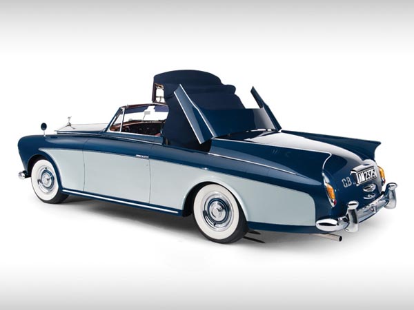 Rolls-Royce Silver Cloud выставят на аукцион