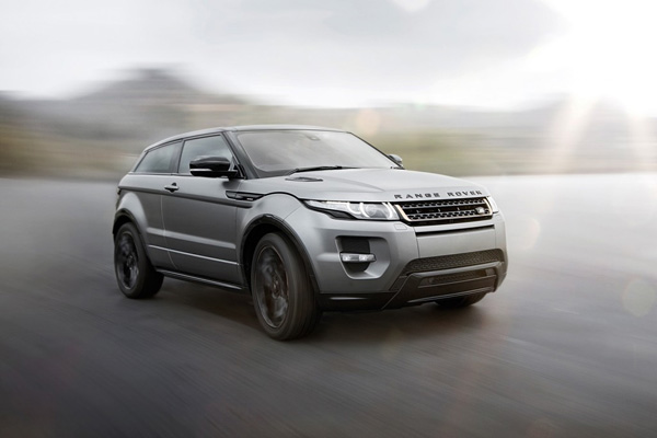 В Land Rover думают о Range Rover Evoque Sport