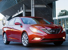 Hyundai обновил комплектацию для Sonata 2013