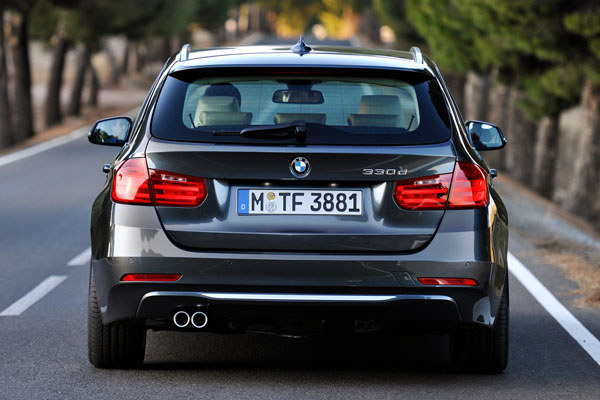 BMW презентовал 3-Series Touring 2013