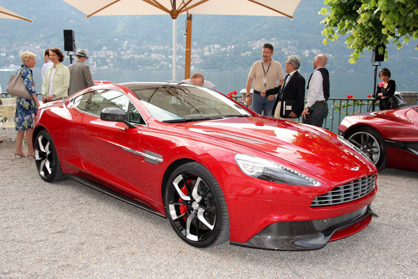 В Италии показан прототип Aston Martin DBS 2013