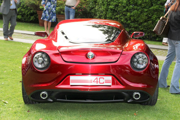 Alfa Romeo 4C - лучший концепт Concorso d'Elegance  