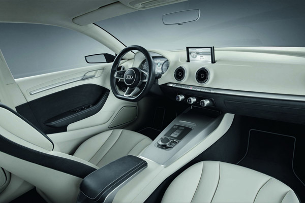 Седан Audi A3 будут поставлять в США с декабря