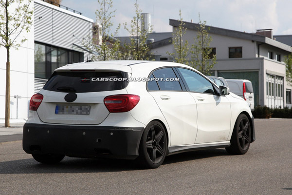 Новые данные о Mercedes-Benz A45 AMG