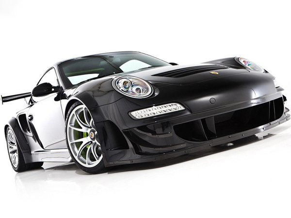 Champion Motorsport создал дорожный Porsche RSR