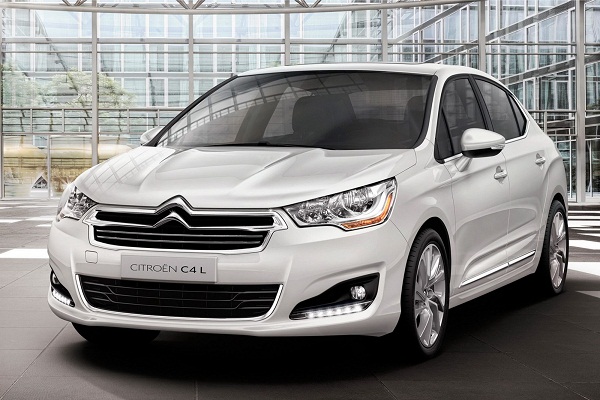 Citroen показал две новые модели C-Elysee и C4 L