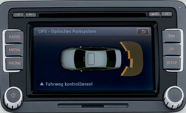 VW Caddy получил систему парковки Park Assist