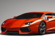В Lamborghini думают над четырехместным Aventador