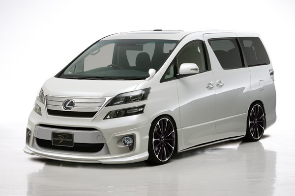 Wald International создал обвес для Toyota Vellfire