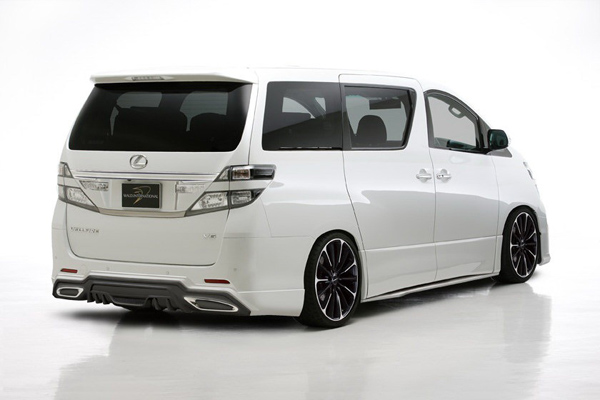 Wald International создал обвес для Toyota Vellfire