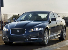 Jaguar обновил линейку двигателей для моделей XF