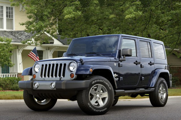 Jeep анонсировал военный Wrangler Freedom Edition