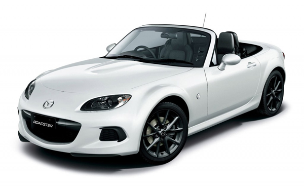 Mazda рассекретила японскую версию MX-5 2013