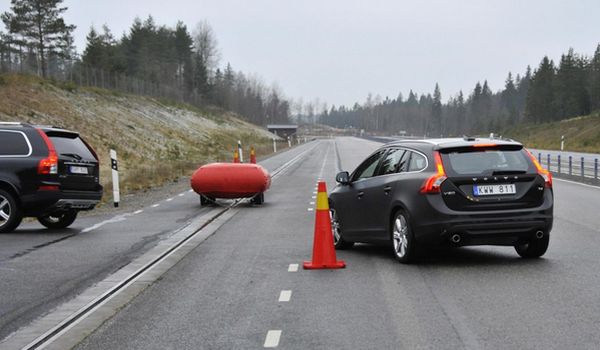 Volvo разрабатывает новые системы безопасности