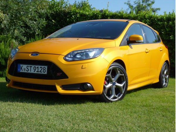 Названы данные расхода топлива Ford Focus ST 2013