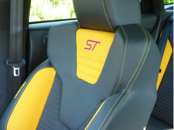 Названы данные расхода топлива Ford Focus ST 2013