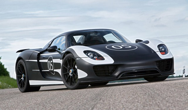 Porsche 918 Spyder получит новую опцию Race Track