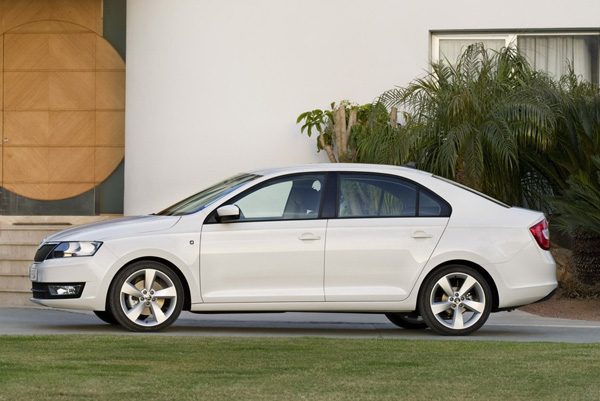 Skoda Rapid - новые фото и данные