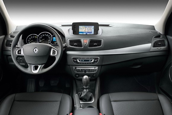 Renault Fluence обзавелся версией Sport