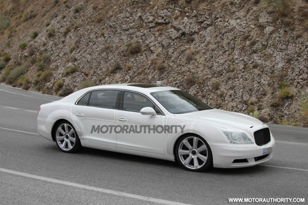 Bentley Continental Flying Spur 2014 замаскировали