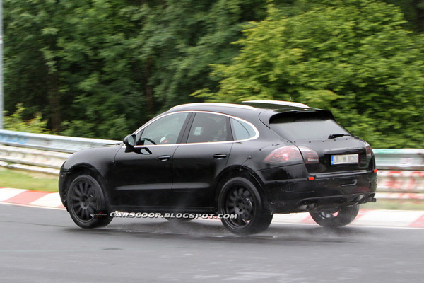 Новые фотографии Porsche Macan