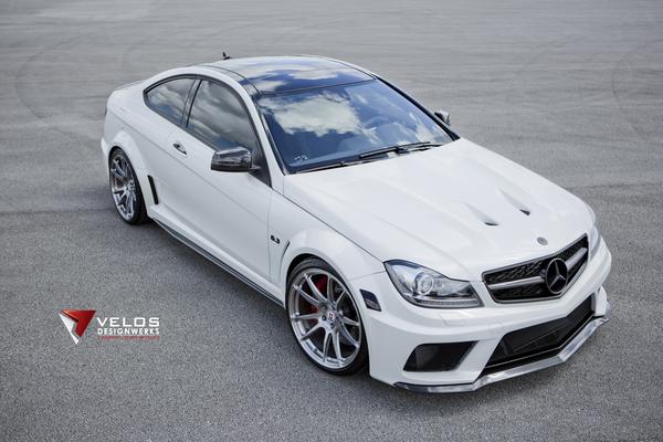 Mercedes-Benz C63 Black Series от Velos и HRE