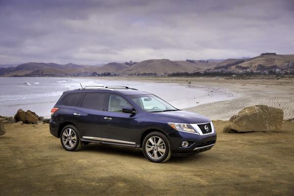 Новая информация о Nissan Pathfinder 2013