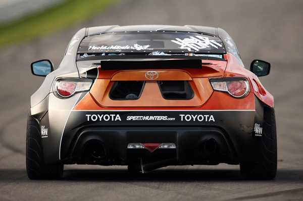 Toyota GT 86 превратилась в гоночный дрифт-кар