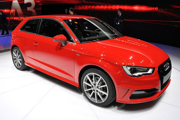 Названа цена Audi A3 2013 для России 