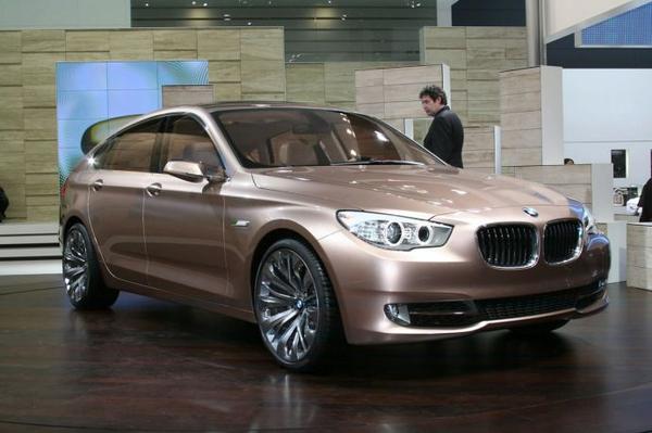 BMW покажет модель 3-series GT в Париже 