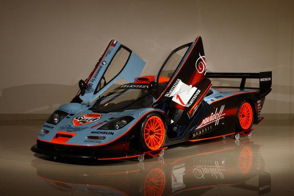 McLaren F1 GTR Longtail продан на аукционе Bonham