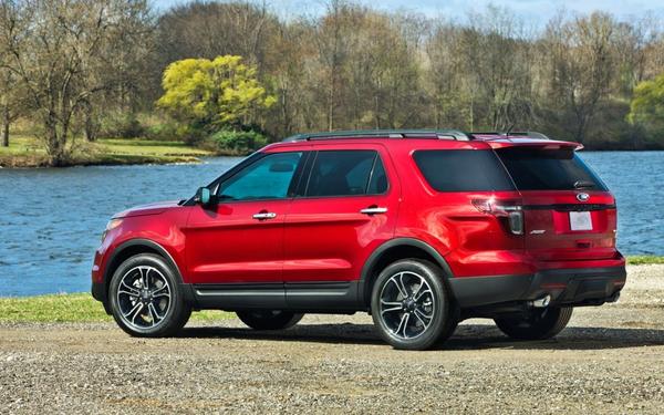 Расход Ford Explorer Sport составил 11 л/100 км 