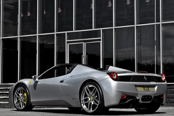 Ferrari 458 Italia Spider от Kahn Design 