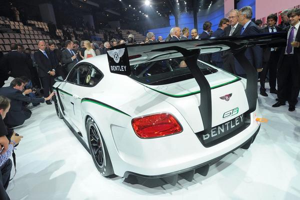 Bentley вернется в гонки с помощью Continental GT3