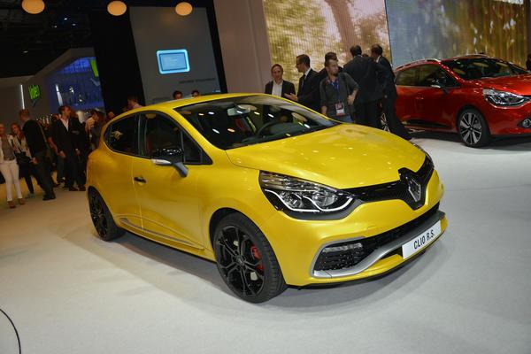 200-сильный Renault Clio RS дебютировал в Париже