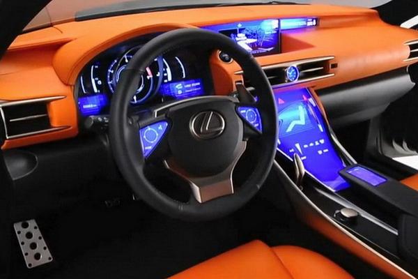 Lexus продемонстрировал публике концепт LF-CC
